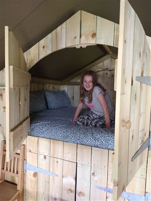child glamping bed
